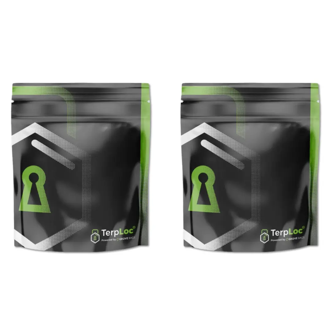 saco-de-armazenamento-grove-bag-113g O Saco de Armazenamento Grove Bag 113g possui formato retângular e cor preta fosca.